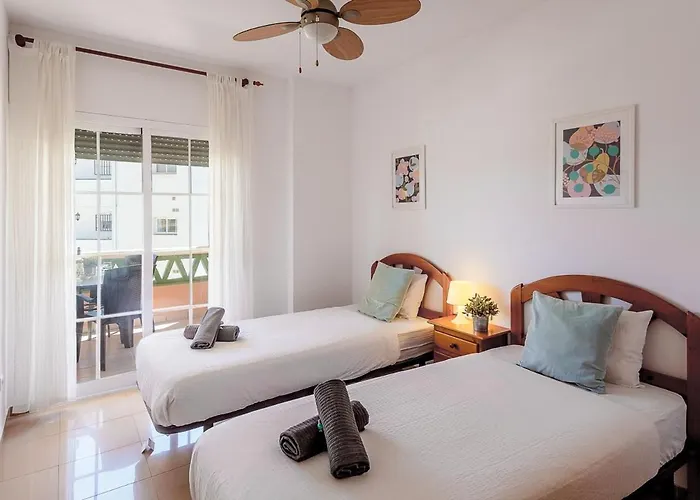 Andaluz - Azahara * Nerja